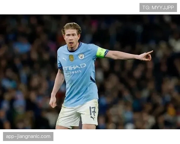 德布劳内曼城王朝核心作用解析：战术体系中的不可替代性