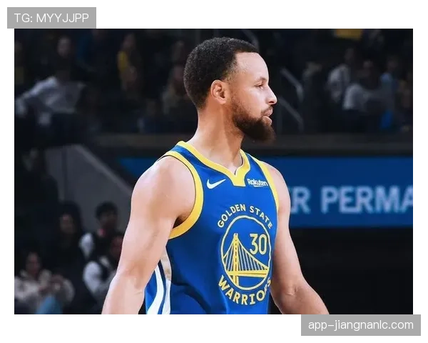 格林挡拆为库里制造空间，比上季效率明显提升