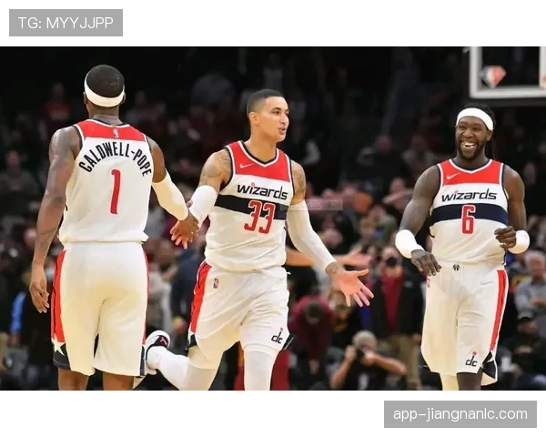 库兹马突破拉开空间效率提升显著超越赛季初表现