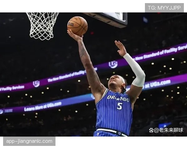 米德尔顿利用挡拆拉开空间 提升关键时刻三分命中率