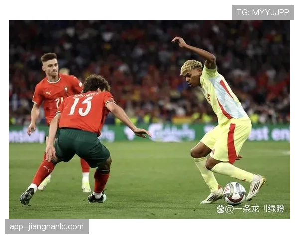 奥尔莫在西班牙国家队的进攻核心地位分析